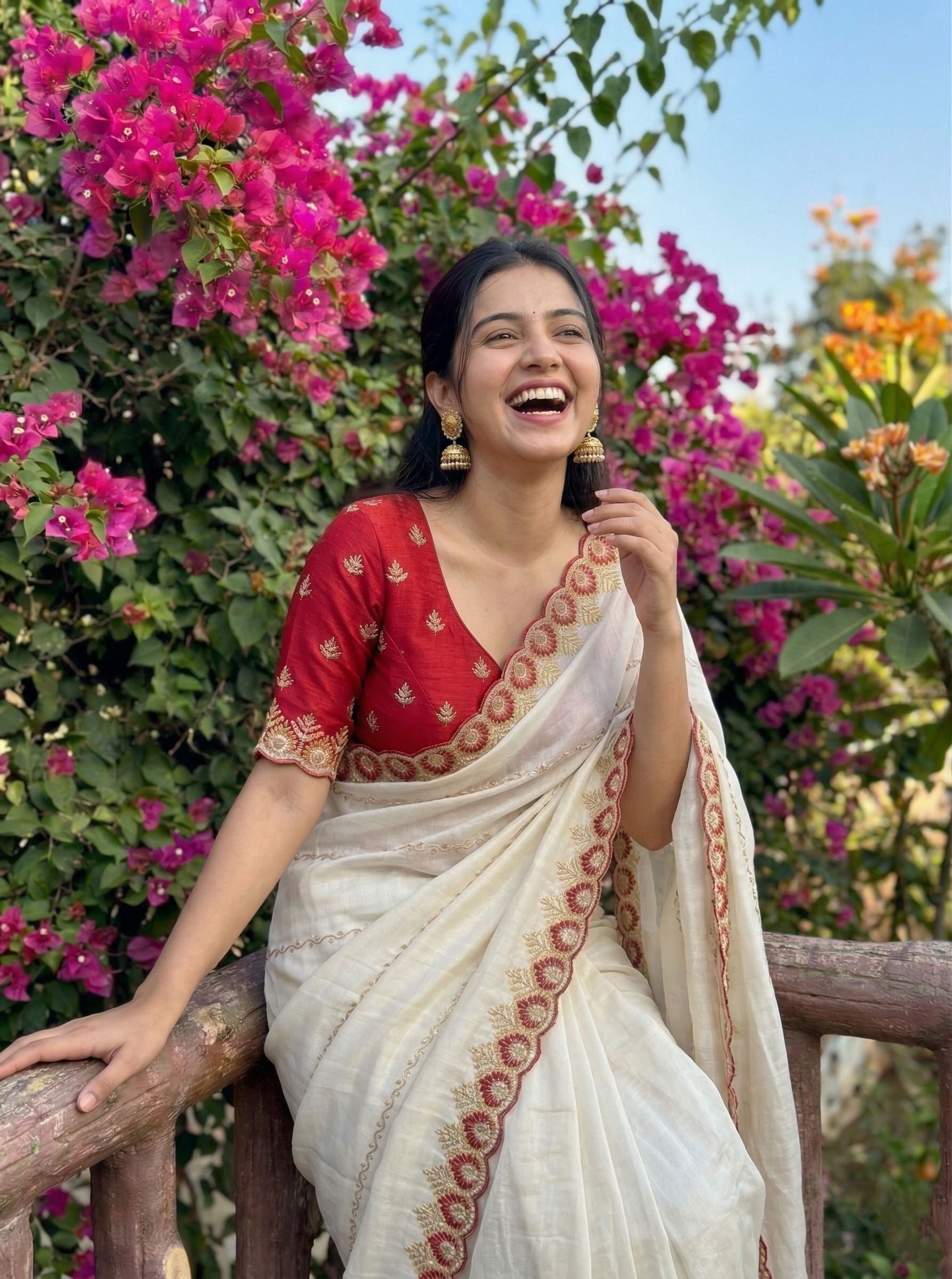 amiyasilkmills Embroidered Bollywood Georgette Saree-picture-25