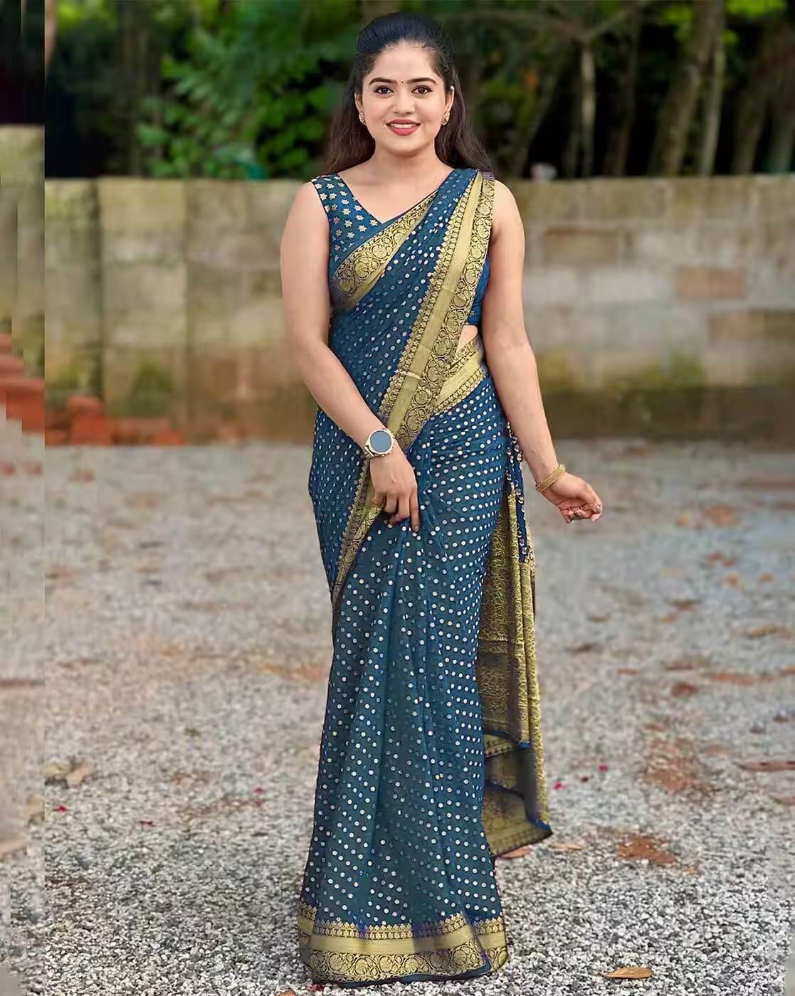 neha Self Design Bollywood Jacquard Saree-picture-0