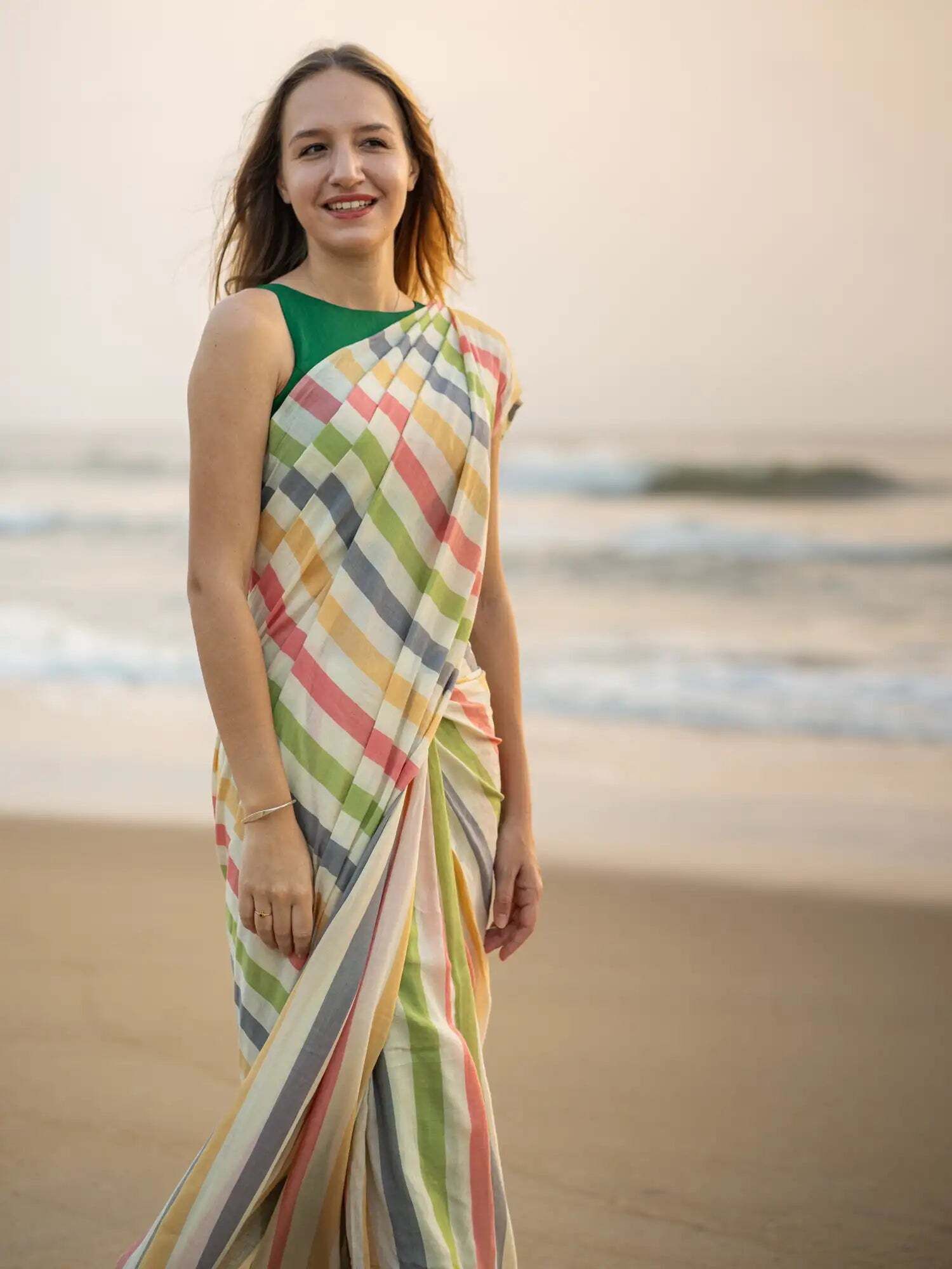 magnite Striped Daily Wear Cotton Linen Saree-picture-18