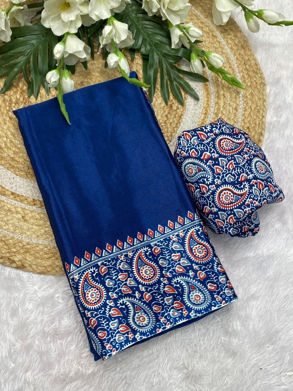 Printed Bollywood Silk Blend Saree-image-10