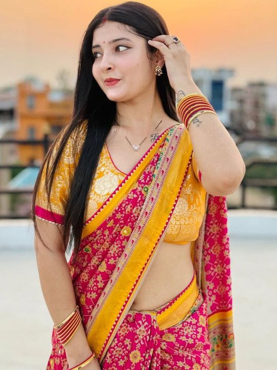 Floral Print, Woven Daily Wear Semi-Pashmina Saree-image-17