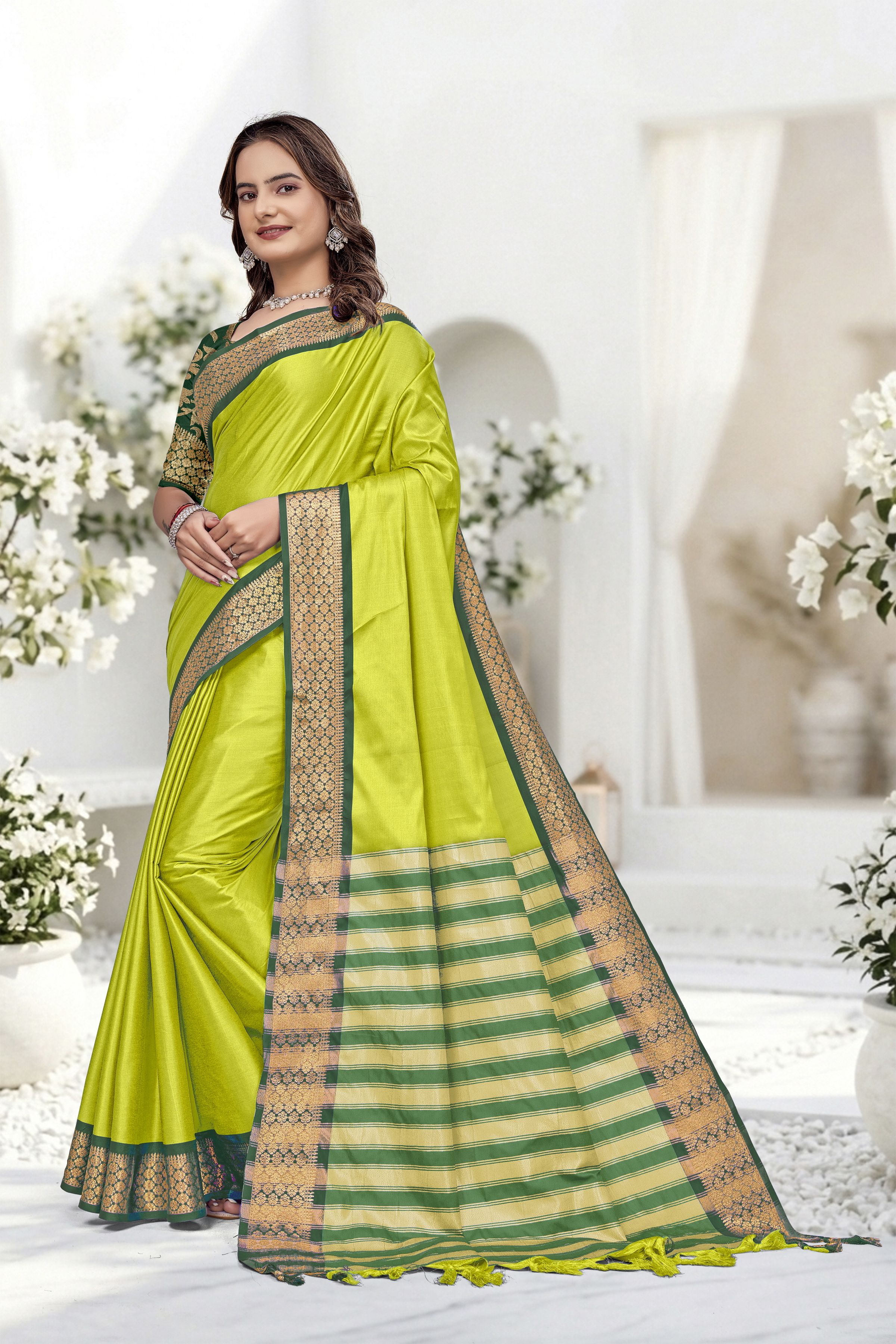 Floral Print Kanjivaram Jacquard Saree-image-11