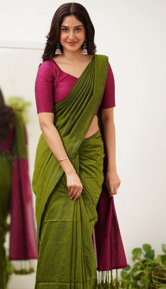 Solid/Plain Handloom Handloom Pure Cotton Saree-image-31