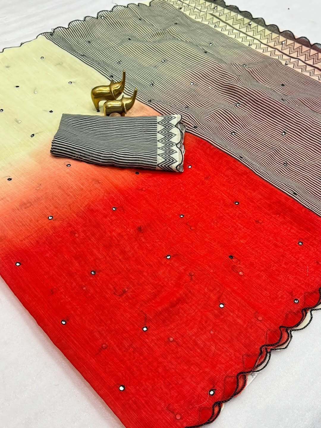 Striped, Ombre Bollywood Linen Saree-image-37