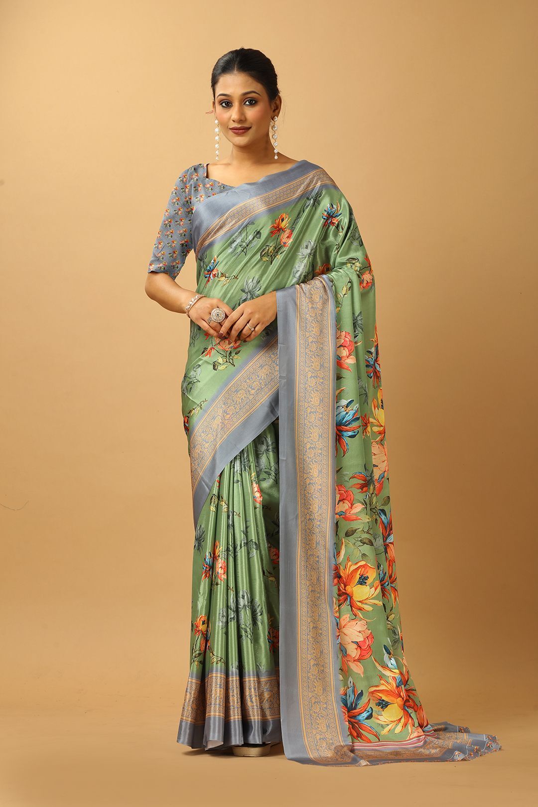 houseofcommon Embroidered Bollywood Polyester Saree-picture-25