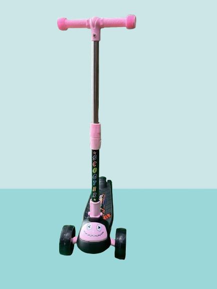 Cute Monster S012 Kick Scooter for kids 3+ with Light Wheel. Kids Scooter-image-21