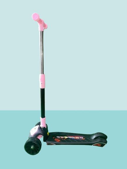 Cute Monster S010 Kick Scooter for kids 3+ with Light Wheel. Kids Scooter-image-22