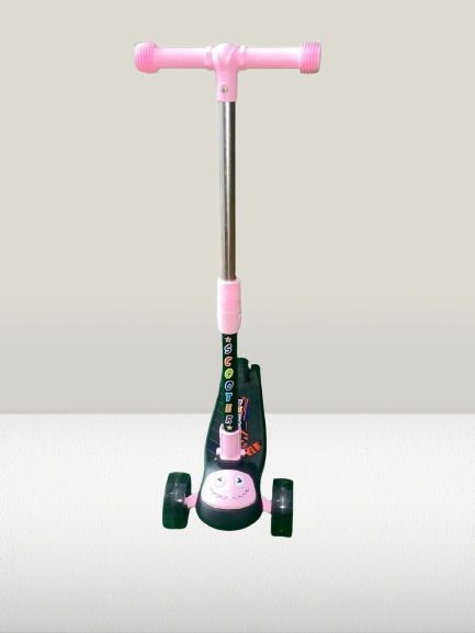 funrydetoys Cute Monster S06 Kick Scooter for kids 3+ with Light Wheel. Kids Scooter-picture-14