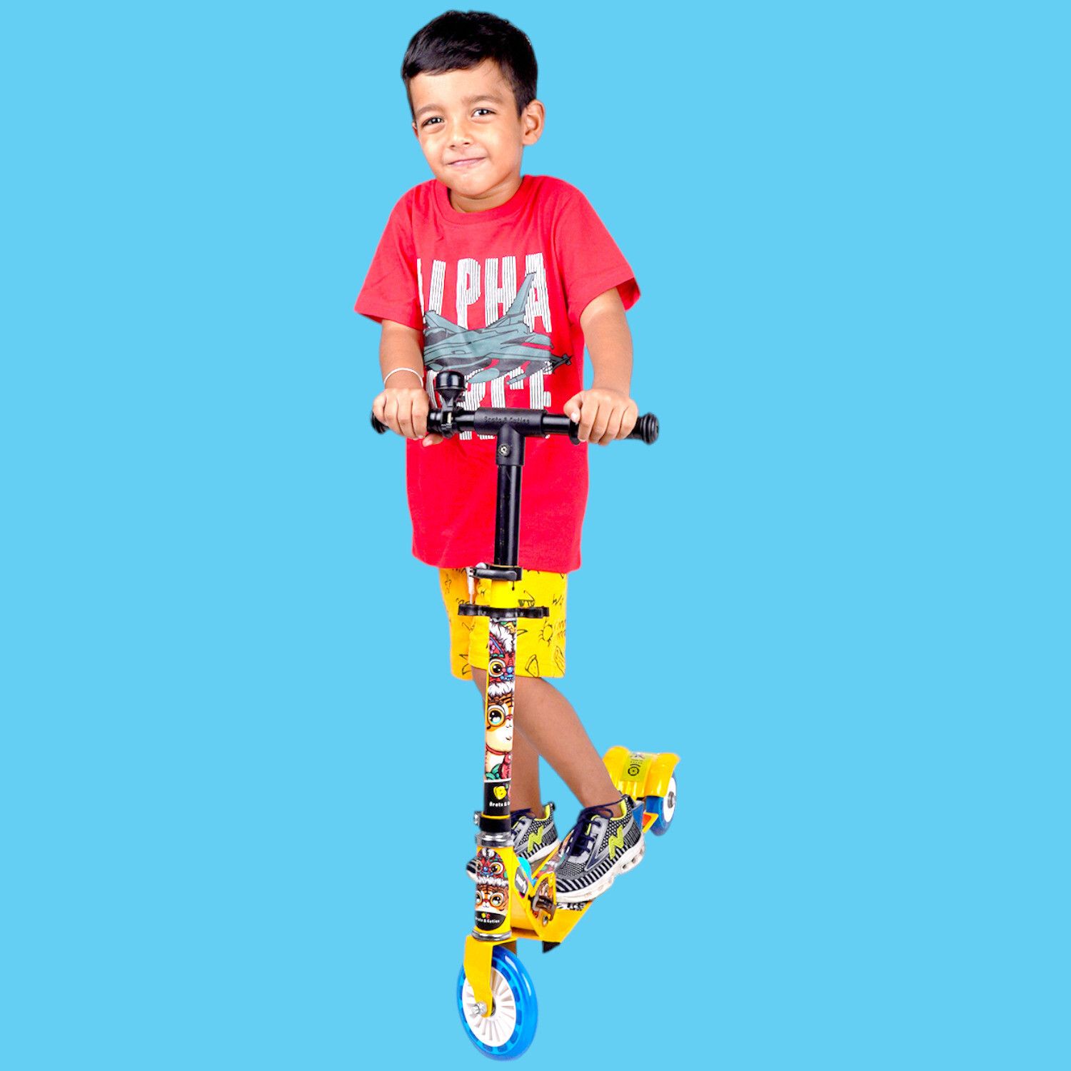 Kick scooter for girls and boys 3-12yrs old with smooth breaking and big wheels Kids Scooter-image-48