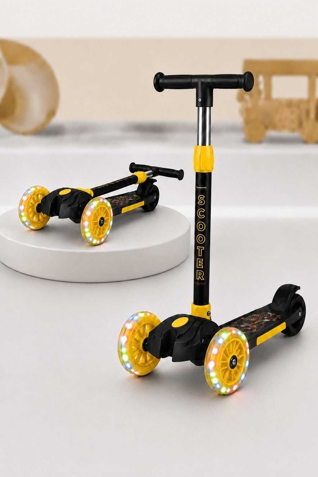 toyhub Yoyo Deluxe with LED light Up Wheels Kids Scooter-picture-53