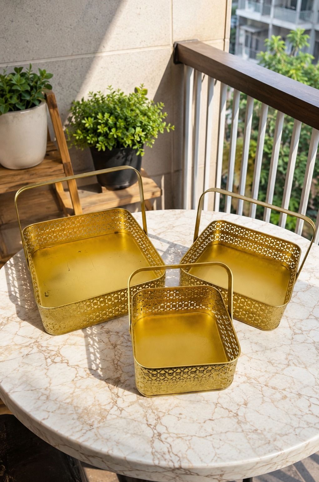 r k handicrafts Set of 3 Square Metal Storage Baskets with Handle Gold Organizer Basket Tray Serving Set-picture-39
