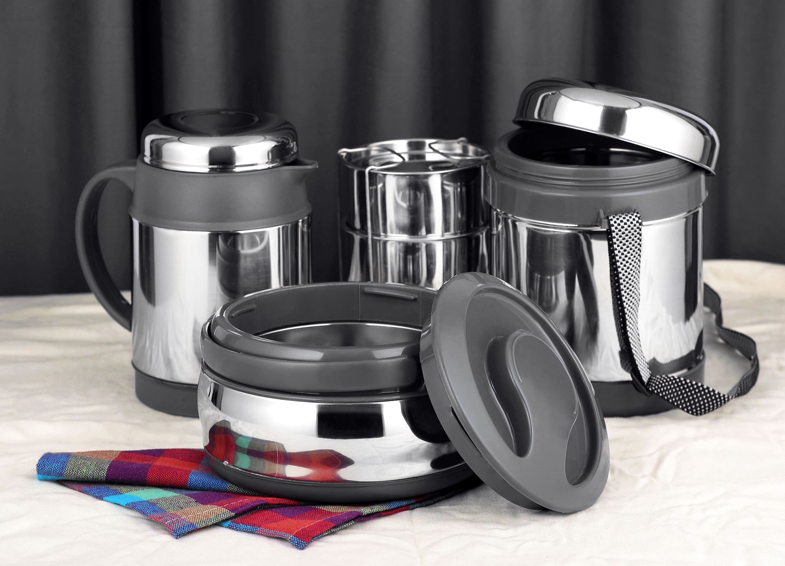 CHAKMAK ISOLERA TREAT GIFT SET-CASSEROLE 1.5L, KETTLE 0.6L &TIFFIN 3 CONT. 1.05L Gravy Bucket Serving Set-picture-47
