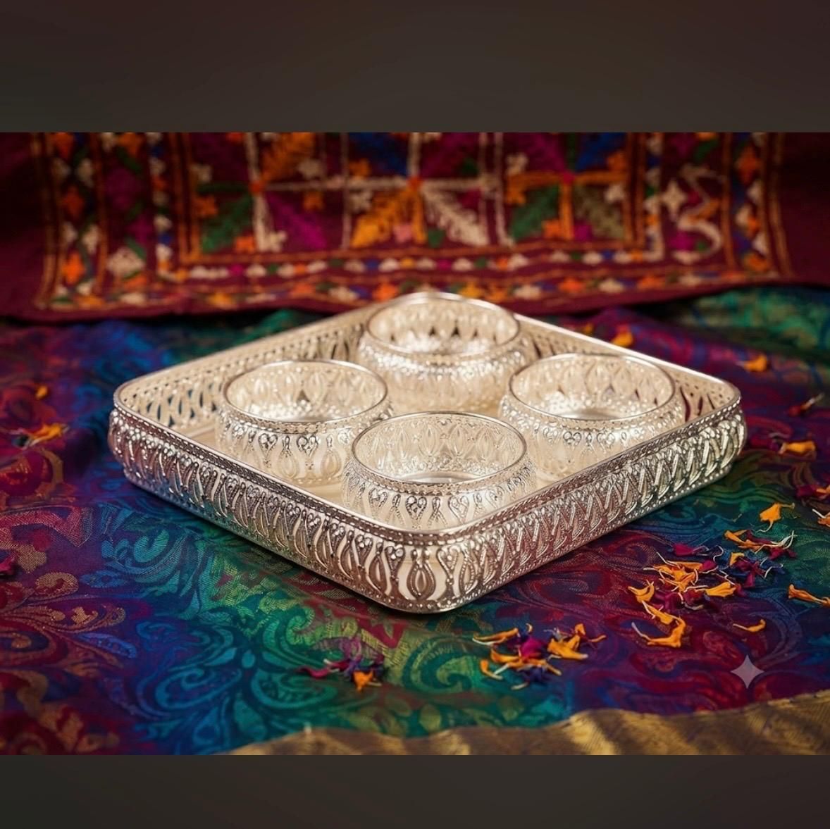 SQUARE GERMAN SILVER TRAY WITH 4 BOWLS Tray Serving Set-image-21