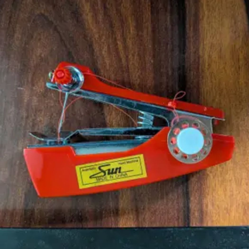 Mini Portable Hand Sewing Machine Stapler Silai Machine Electric Sewing Machine-image-37