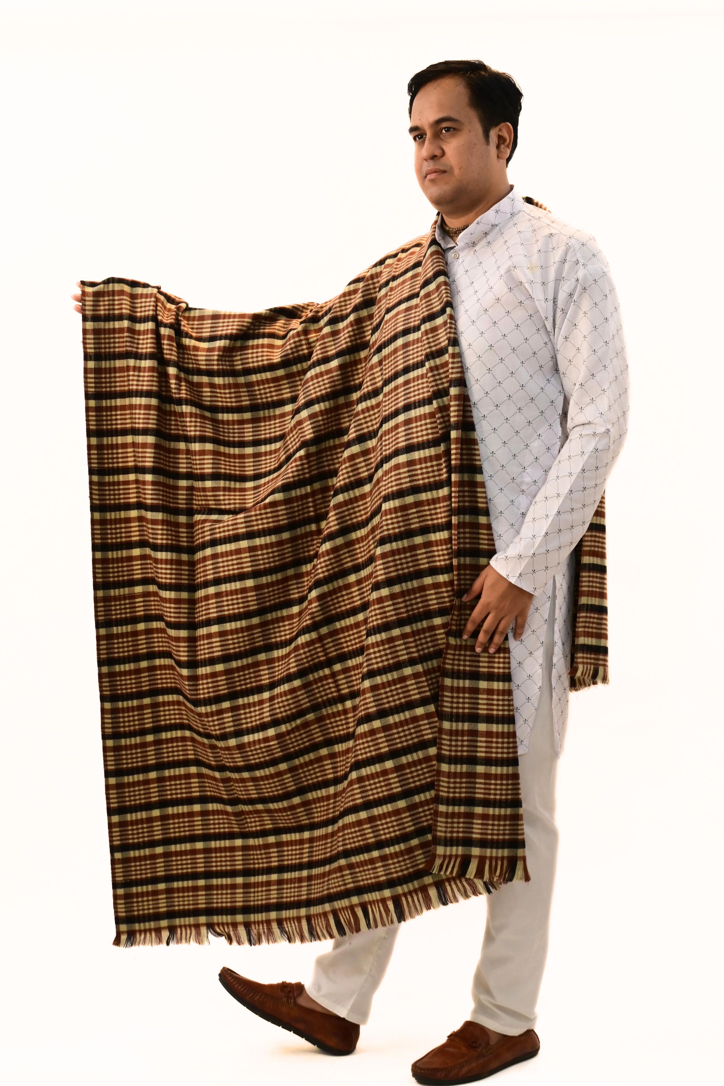 Sprha Wool Checkered Men Shawl-picture-11