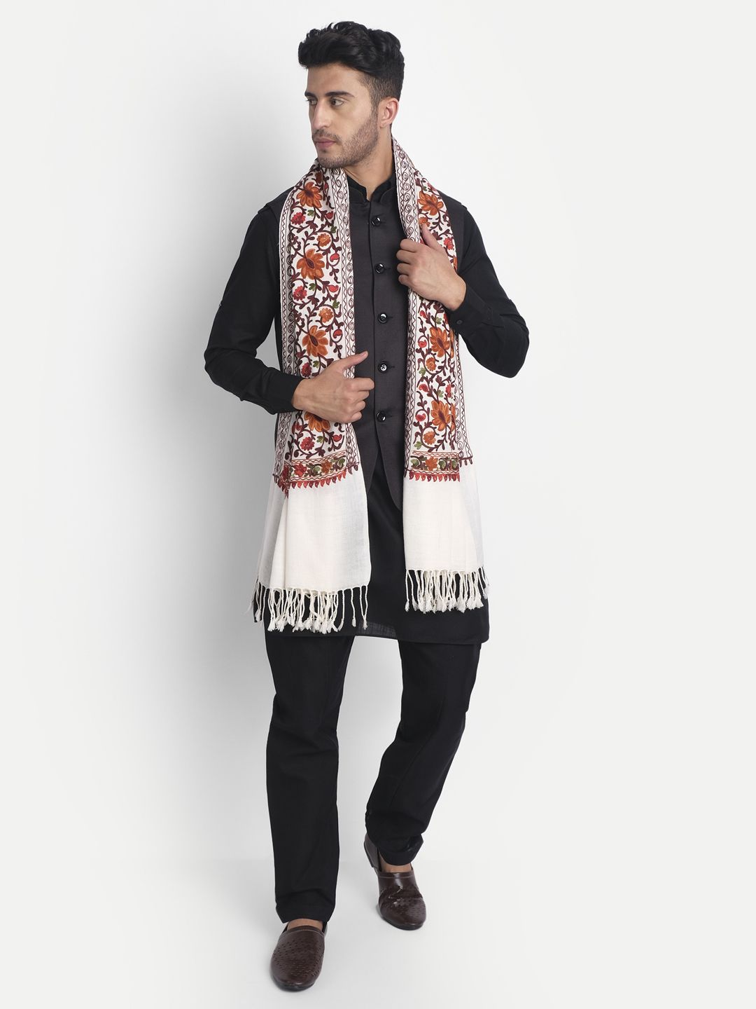 Zamour Acrylic Embroidered Men Shawl-picture-27