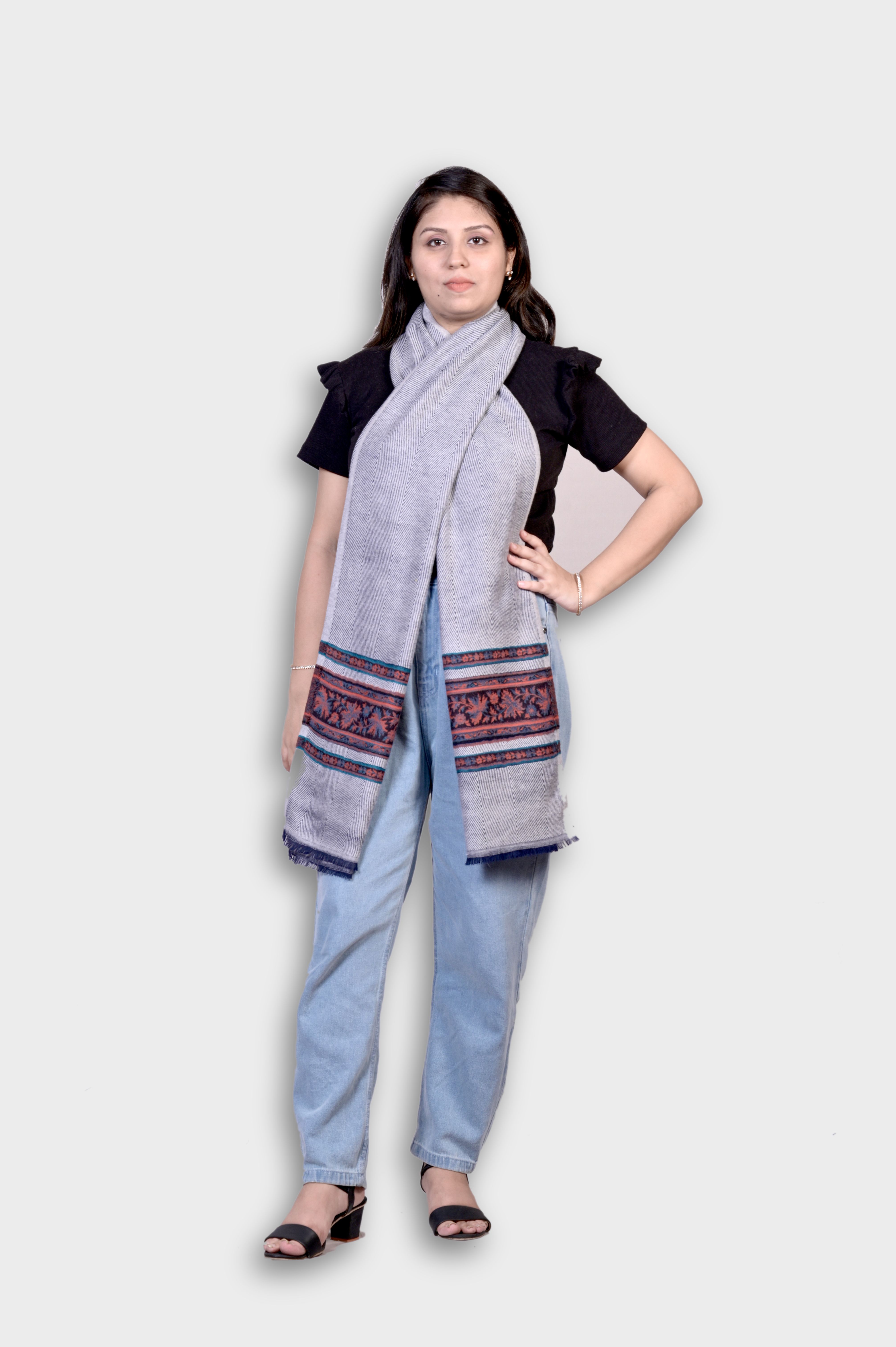 Allure Motifs Wool Self Design Men, Women Shawl-picture-12