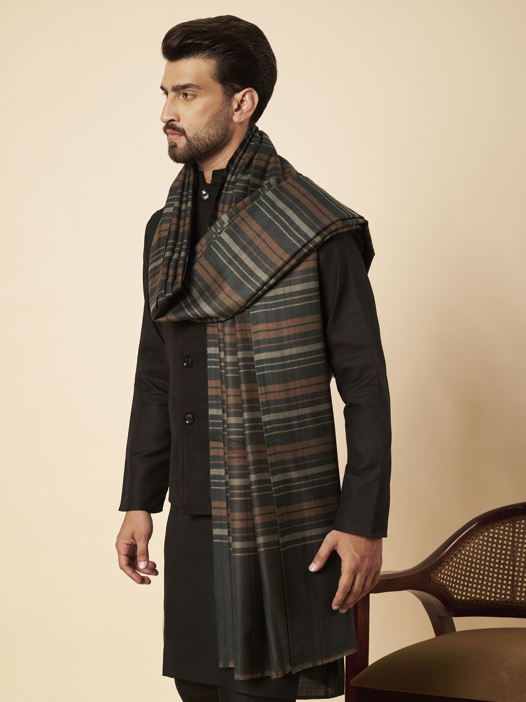 Zamour Acrylic Woven Men Shawl-image-30
