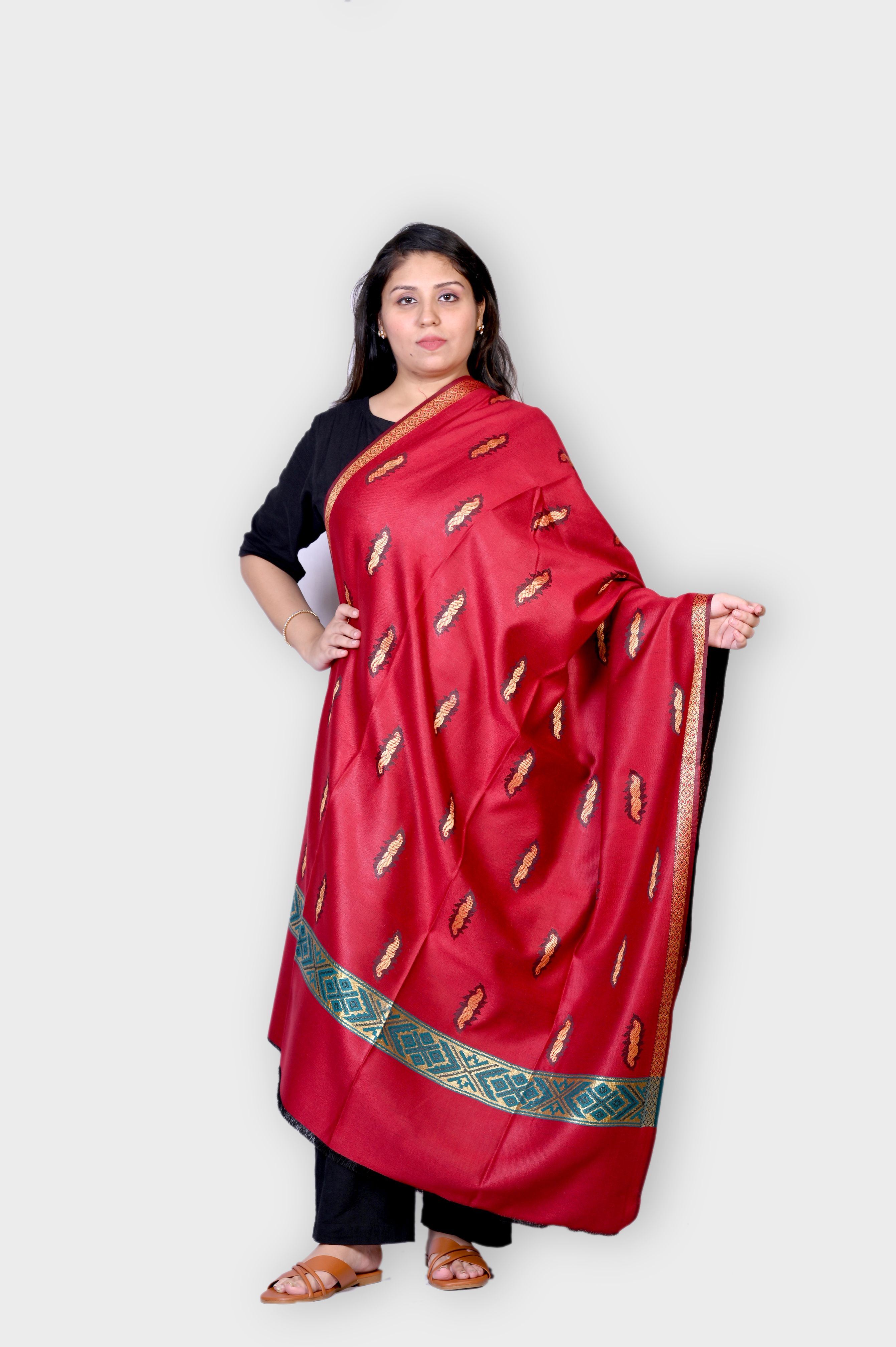 Allure Motifs Polyester Wool Blend Woven Men, Women Shawl-picture-26