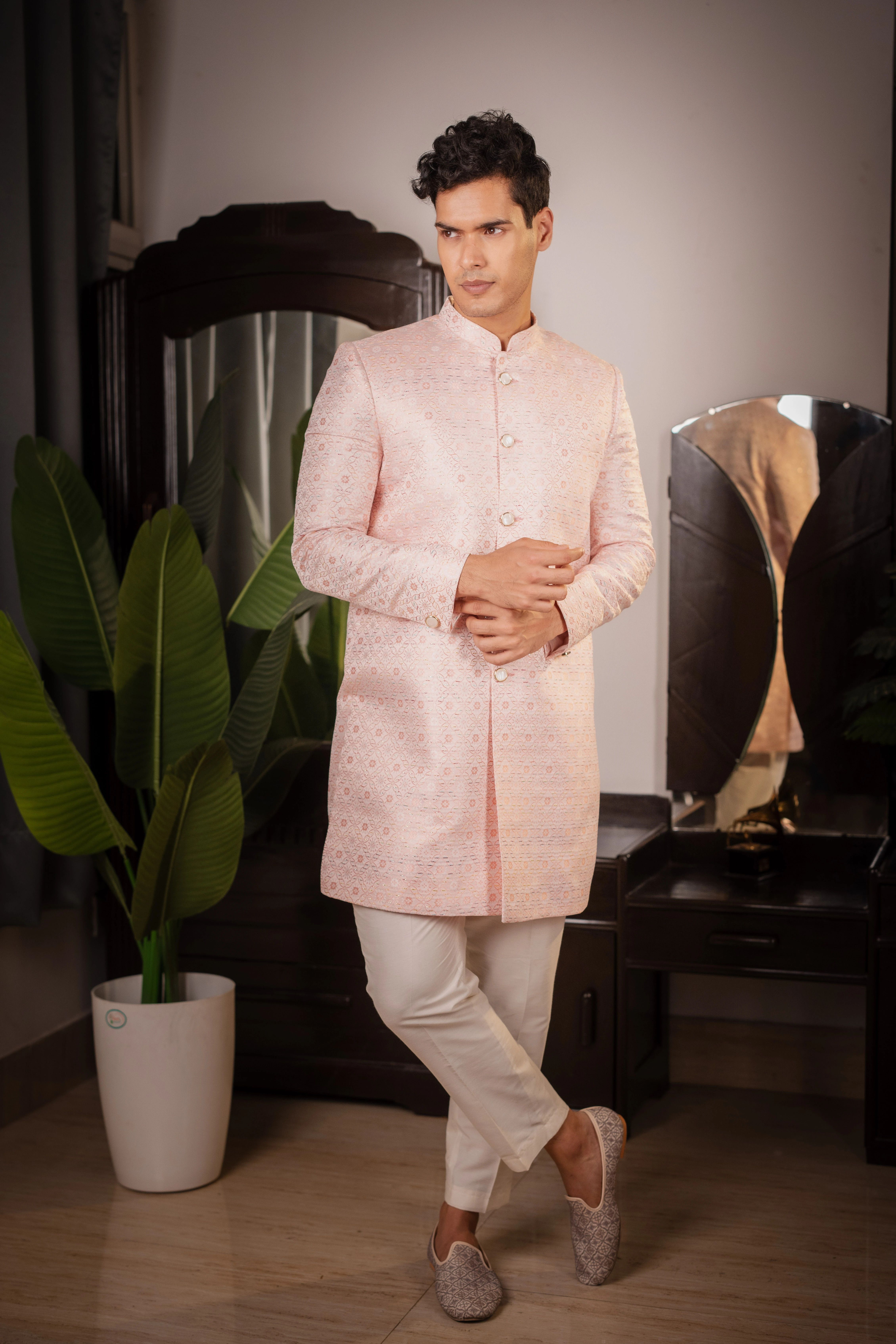 SUUTRAA BY SG Embroidered Sherwani-picture-27