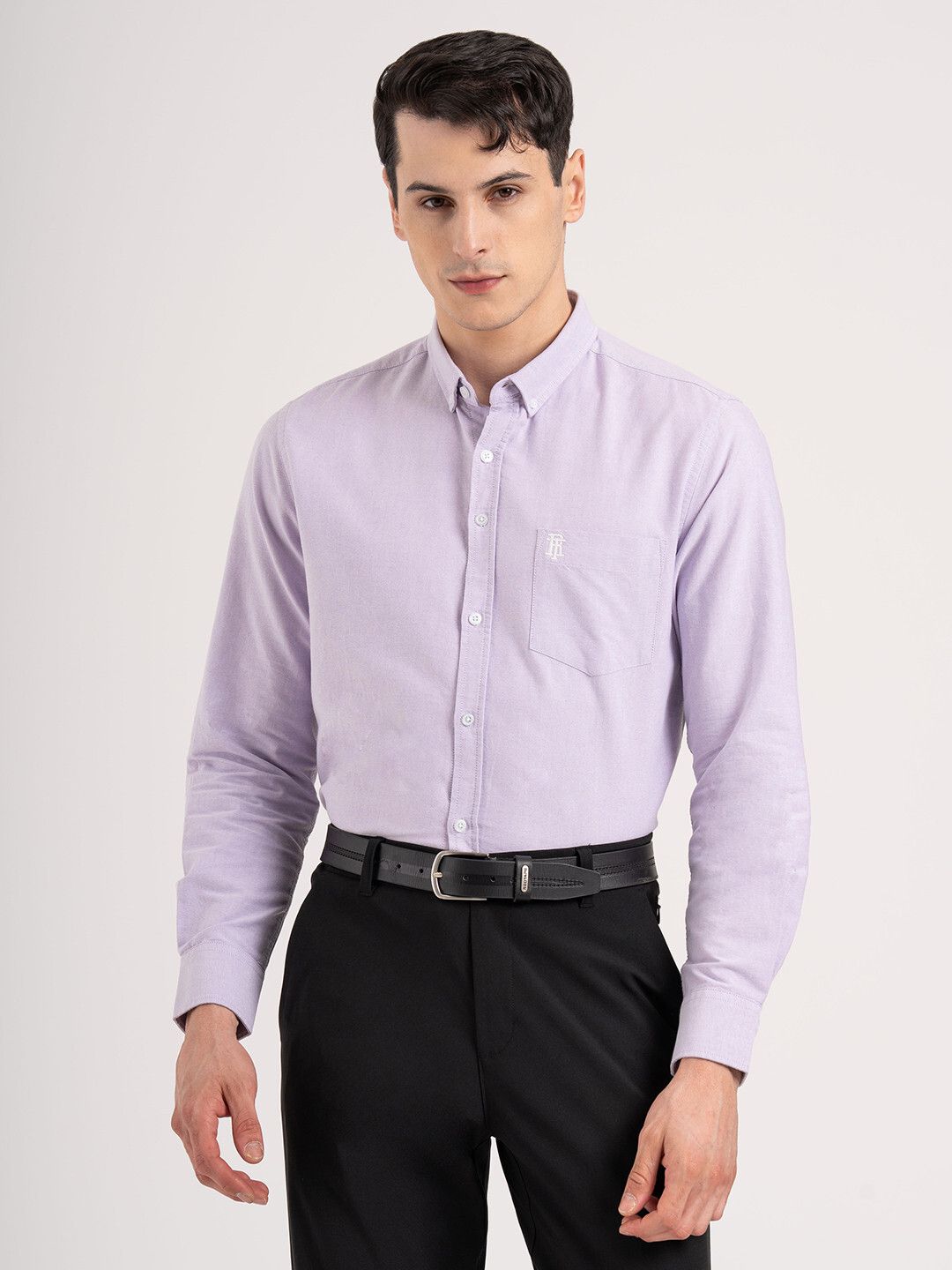 Men Relaxed Fit Fit Solid Spread Collar Casual Shirt-image-4