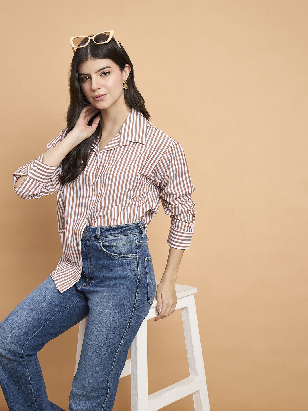 qioa Women Oversized Fit Striped Spread Collar Casual Shirt-picture-6