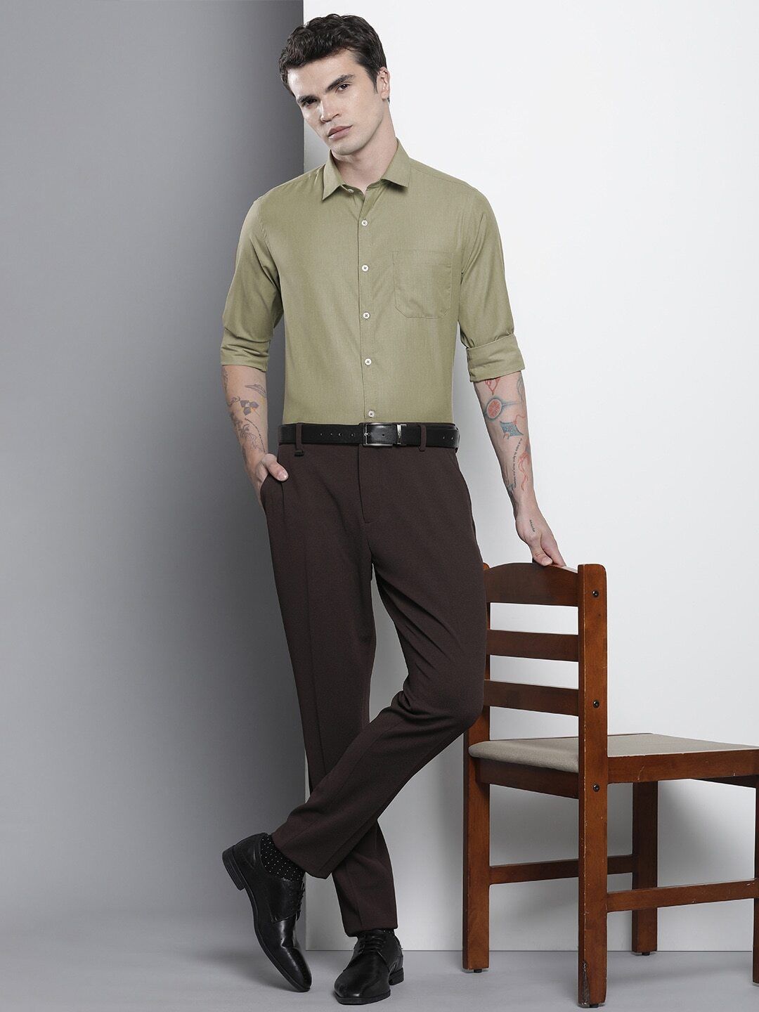 the indian garage co. Men Slim Fit Solid Formal Shirt-picture-29