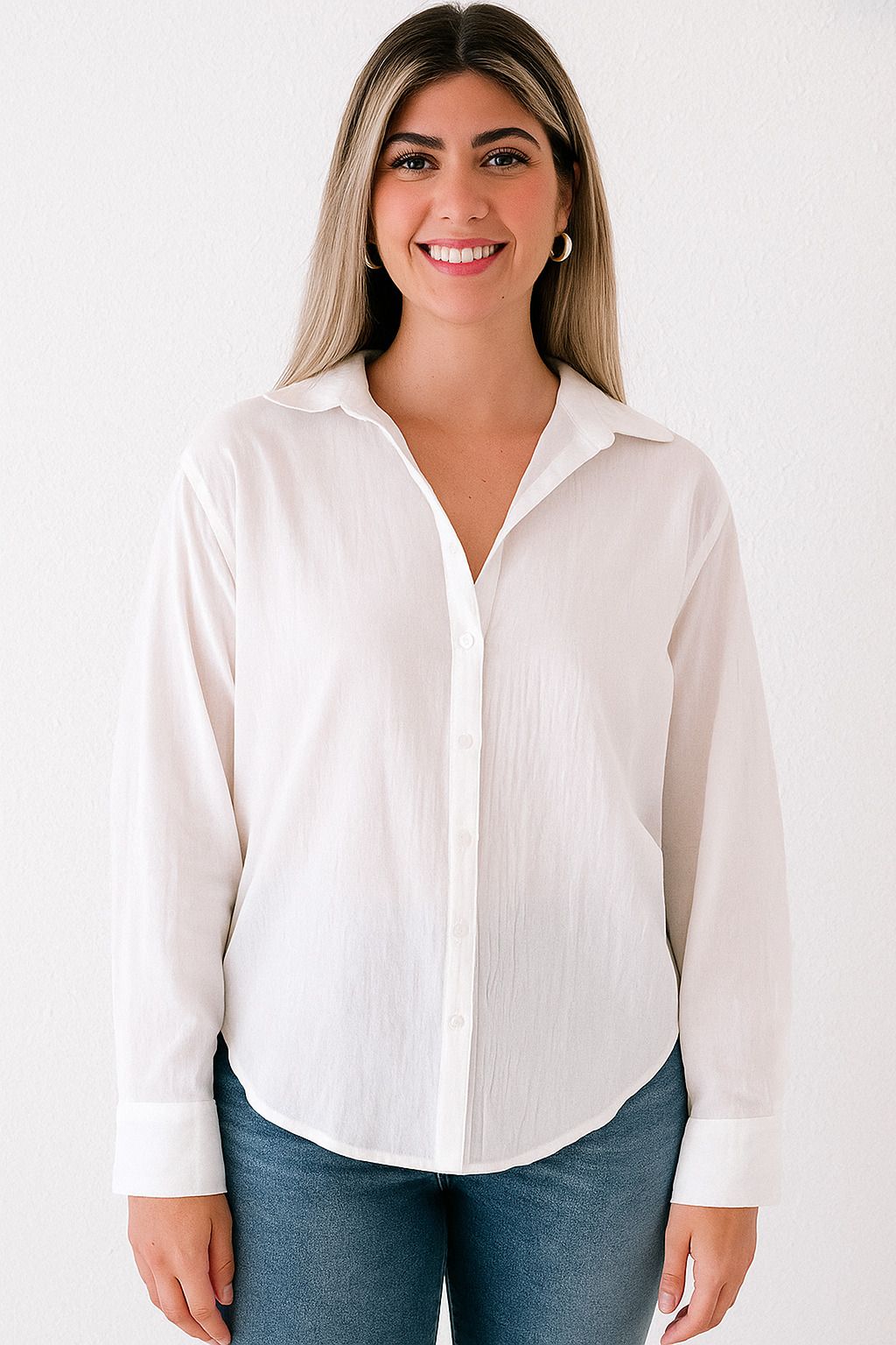 Women Regular Fit Solid Spread Collar Casual Shirt