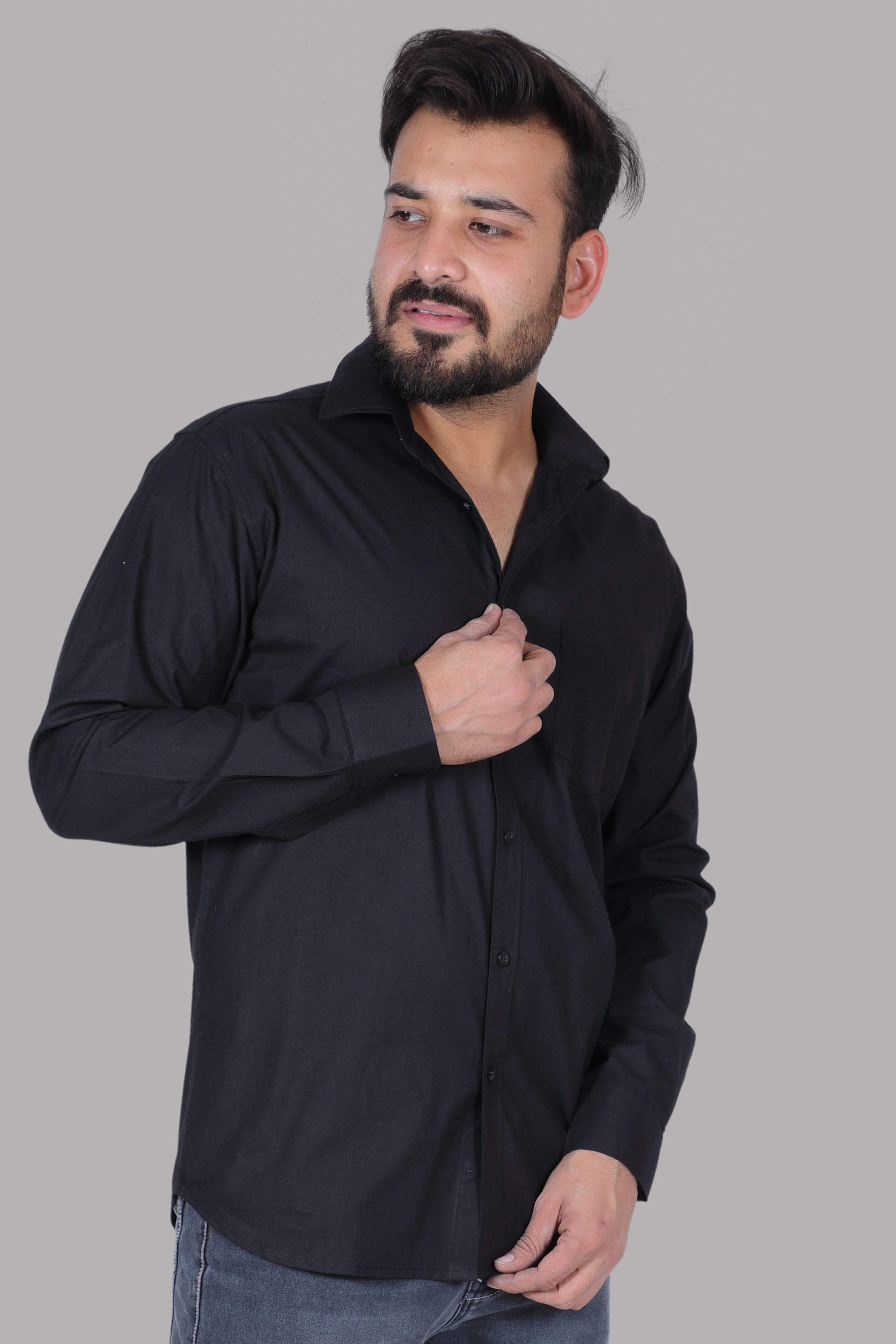 Men Regular Fit Solid Spread Collar Casual Shirt-image-6