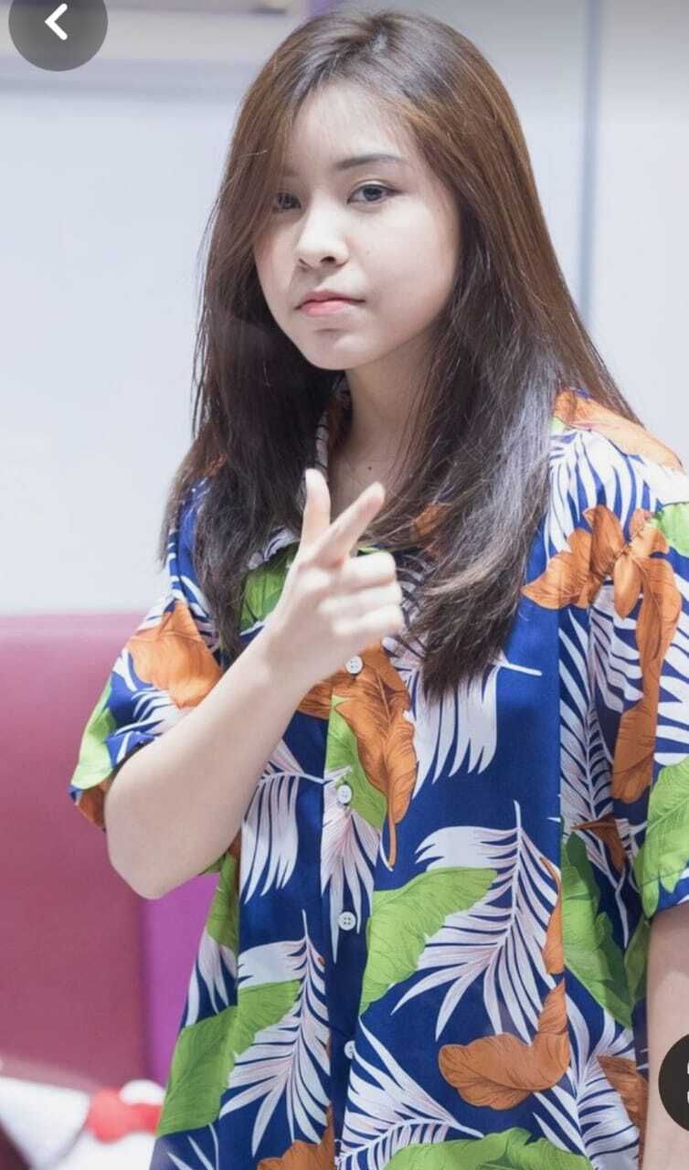 Women Regular Fit Printed Spread Collar Casual Shirt