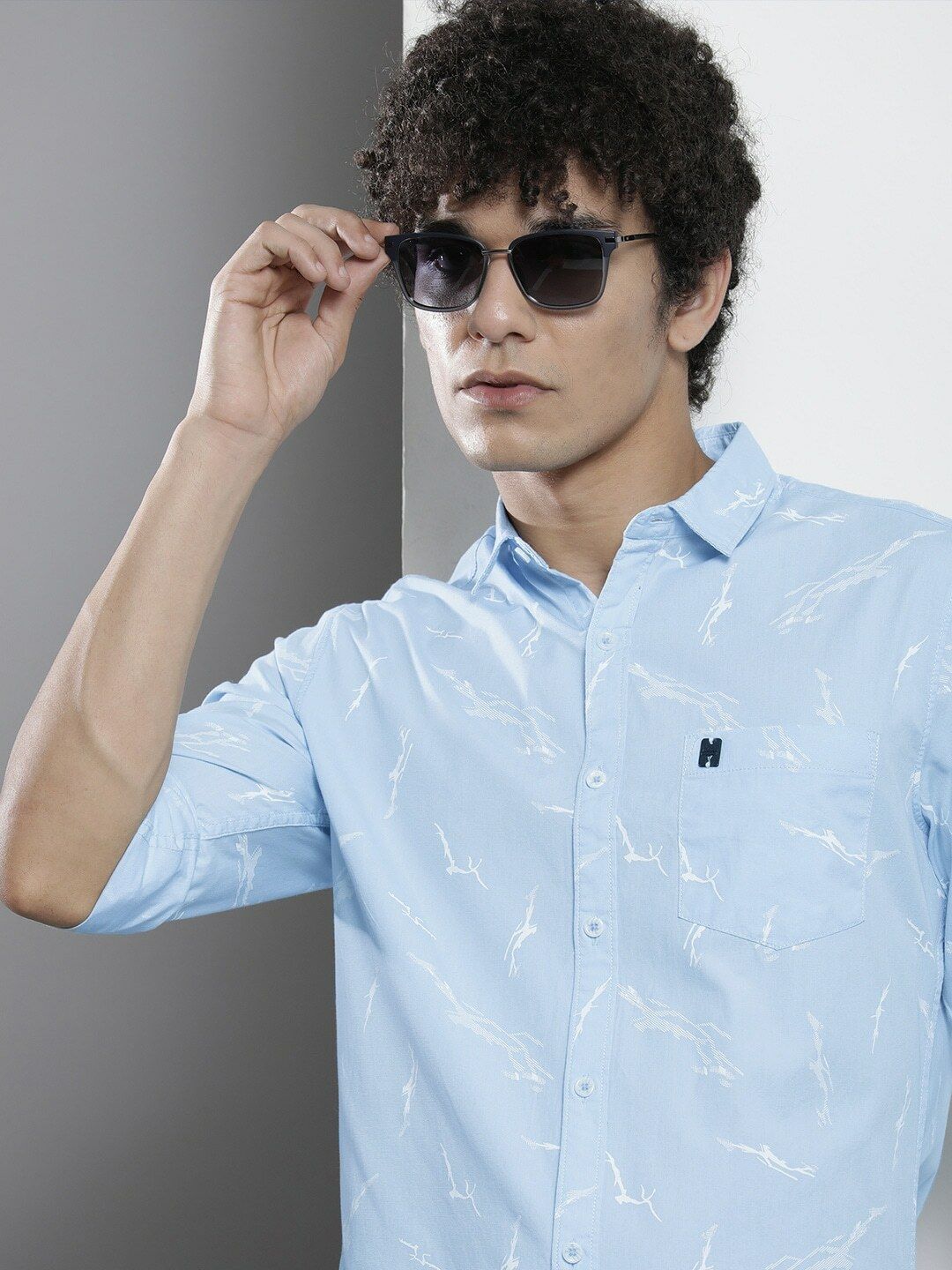 the indian garage co. Men Slim Fit Printed Spread Collar Casual Shirt-picture-23