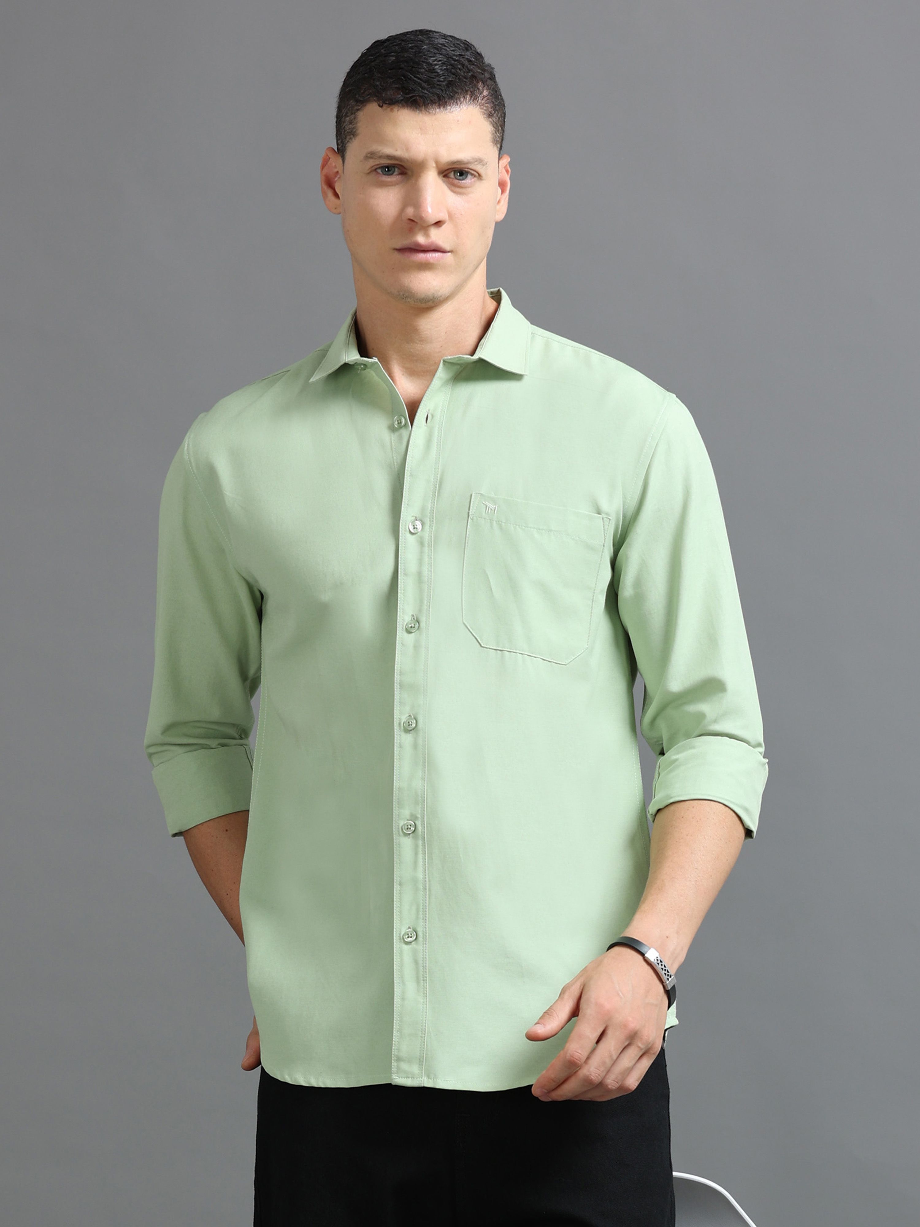 tom mackler Men Slim Fit Solid Spread Collar Casual Shirt-picture-15