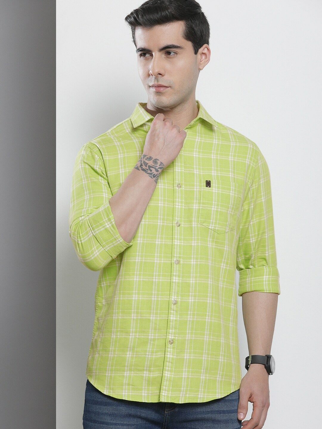 the indian garage co. Men Slim Fit Checkered Spread Collar Casual Shirt-picture-23