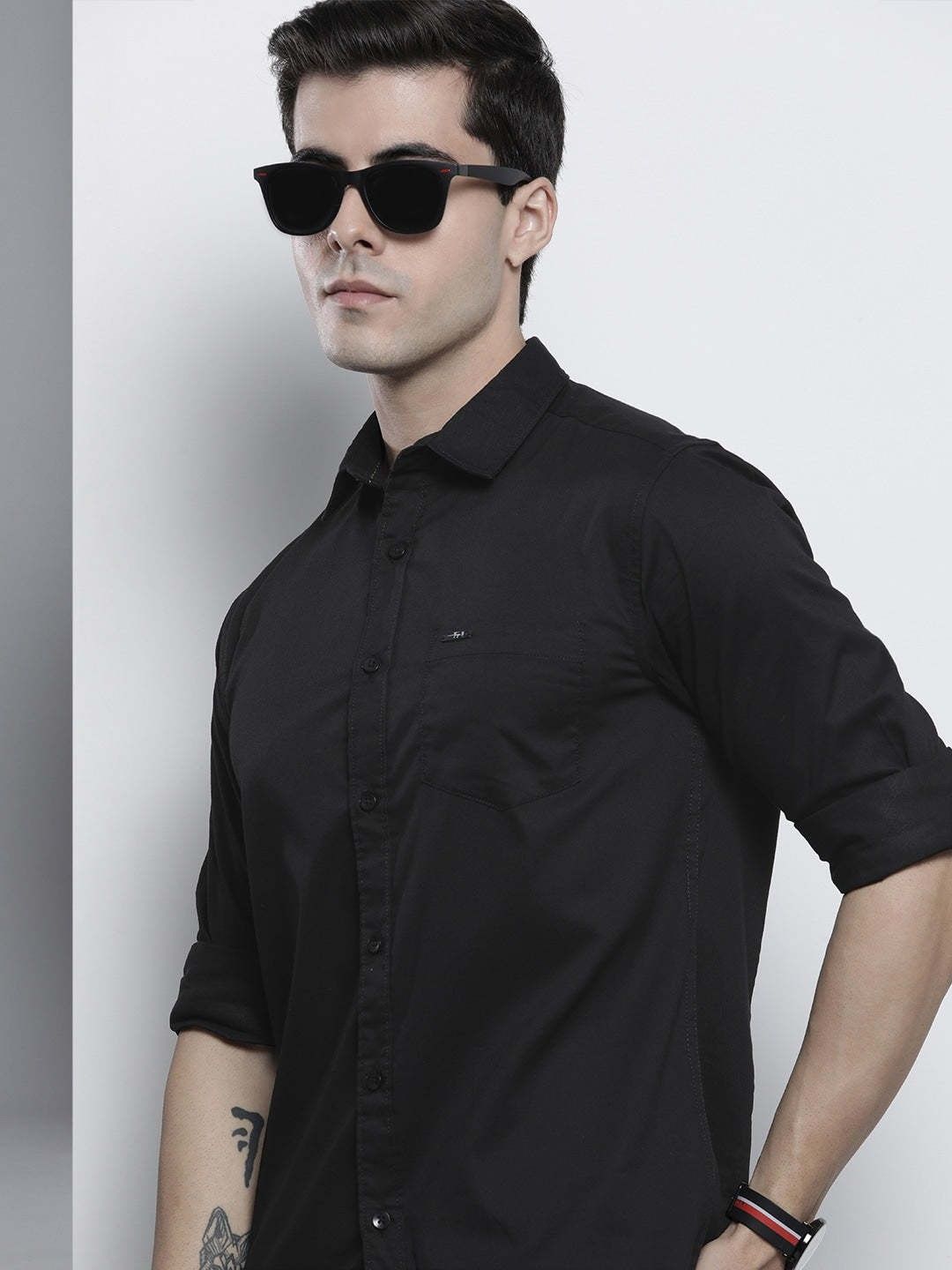 the indian garage co. Men Slim Fit Solid Spread Collar Casual Shirt-picture-27