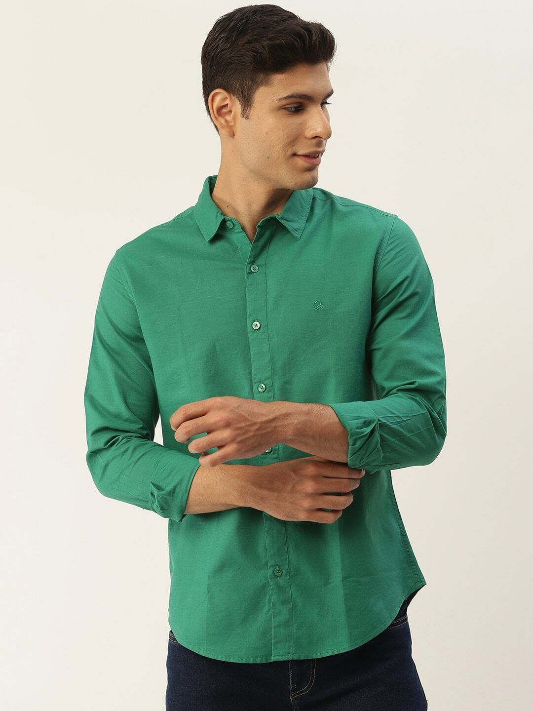 Men Slim Fit Solid Button Down Collar Casual Shirt-image-48