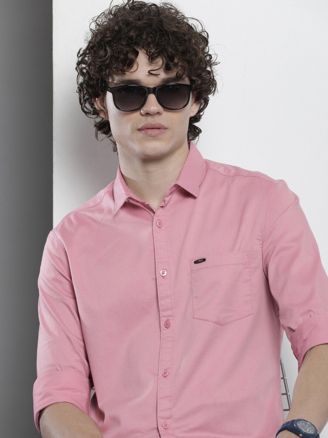 the indian garage co. Men Slim Fit Solid Spread Collar Casual Shirt-picture-32