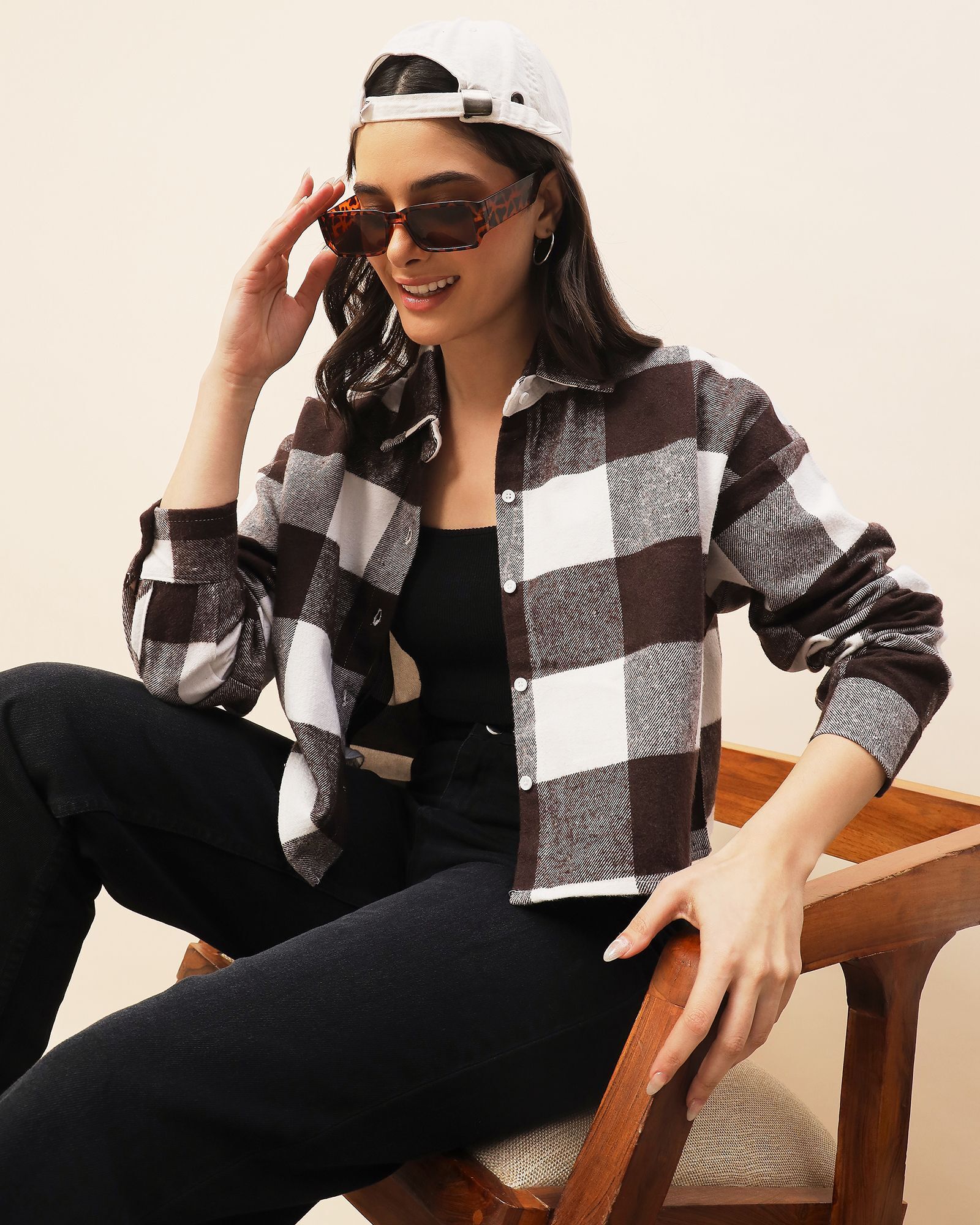 chimpaaanzee Women Oversized Fit Checkered Spread Collar Casual Shirt-picture-2