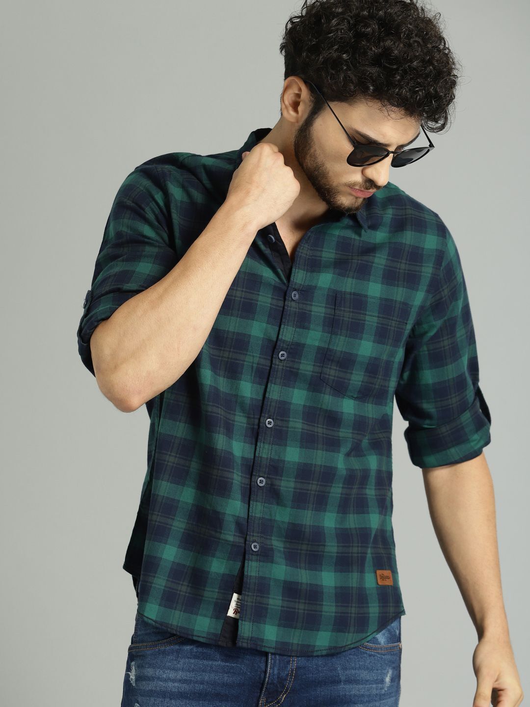 roadster Men Regular Fit Checkered Casual Shirt-picture-10