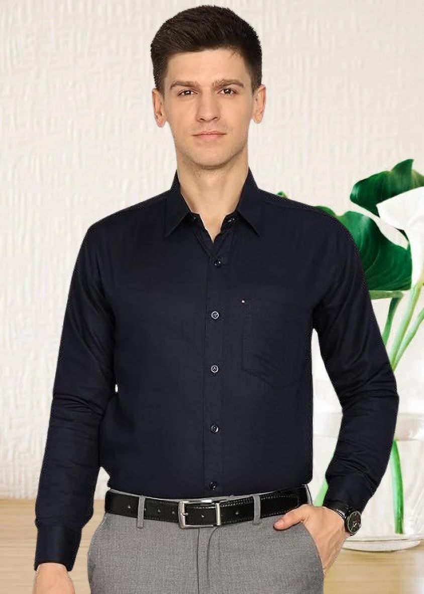 Men Regular Fit Solid Spread Collar Casual Shirt-image-45