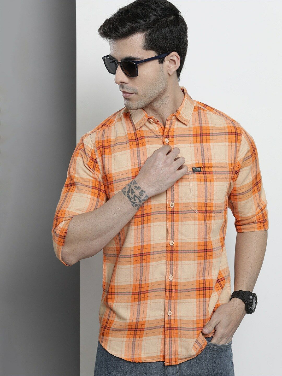 the indian garage co. Men Slim Fit Checkered Spread Collar Casual Shirt-picture-34