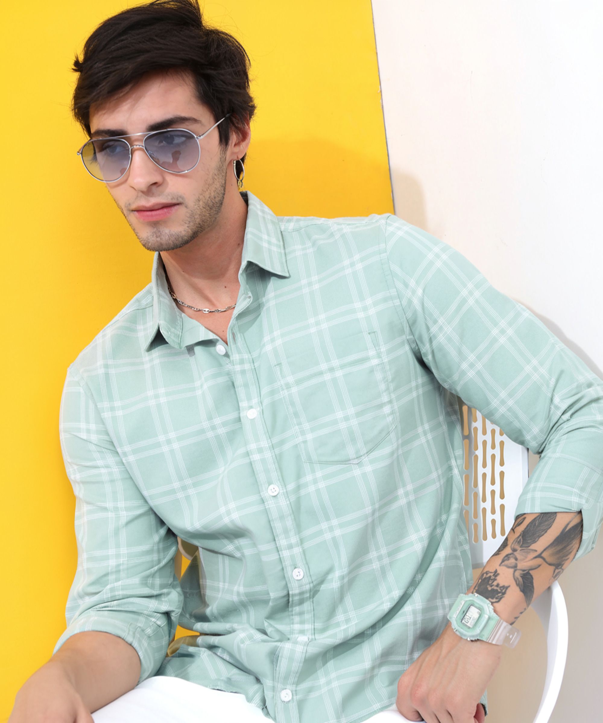Men Slim Fit Checkered Cut Away Collar Casual Shirt-image-3