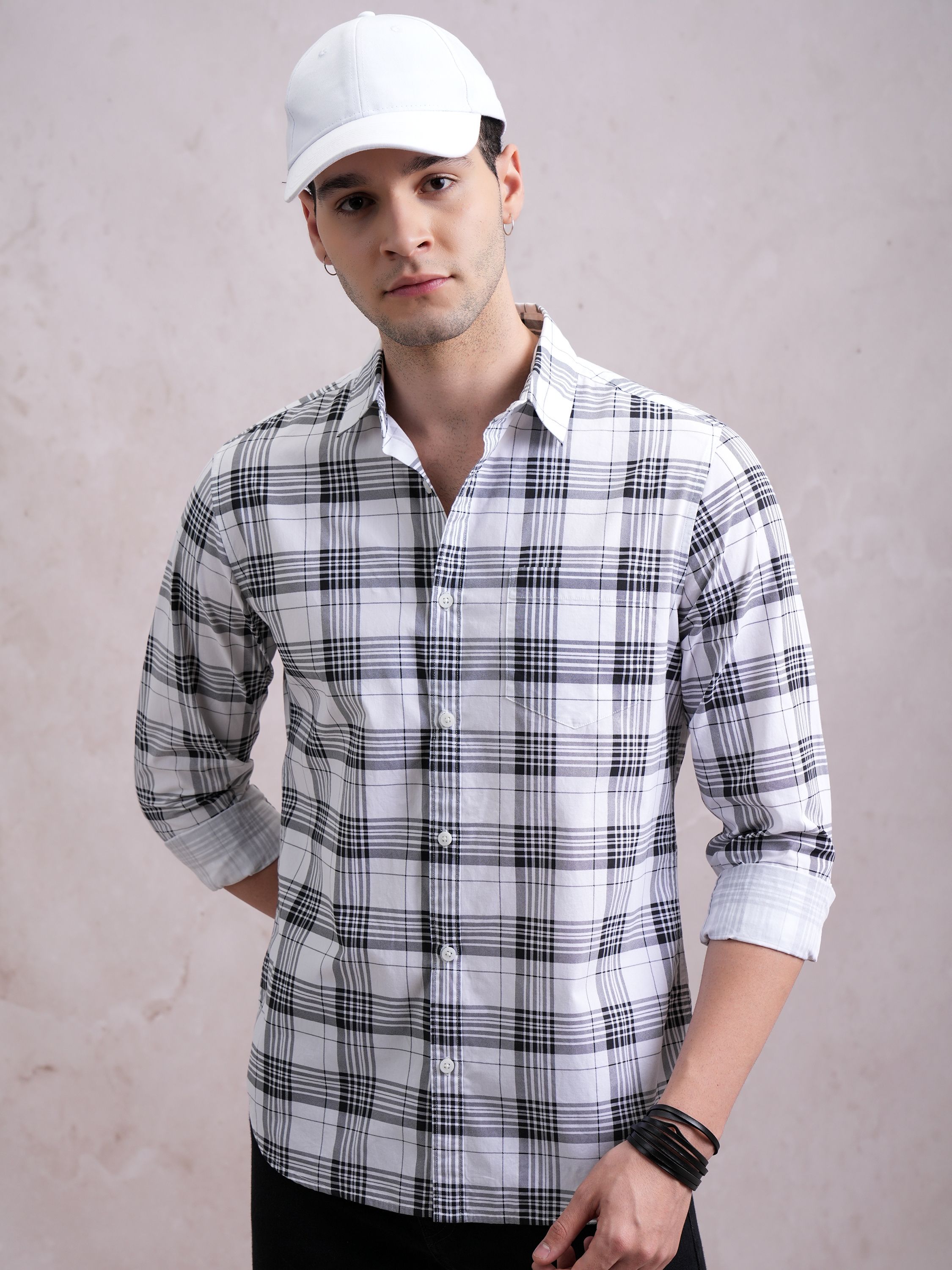 highlander Men Slim Fit Checkered Cut Away Collar Formal Shirt-picture-12