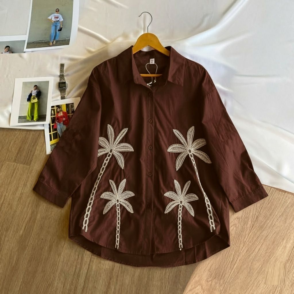 Women Relaxed Fit Fit Embroidered Spread Collar Casual Shirt