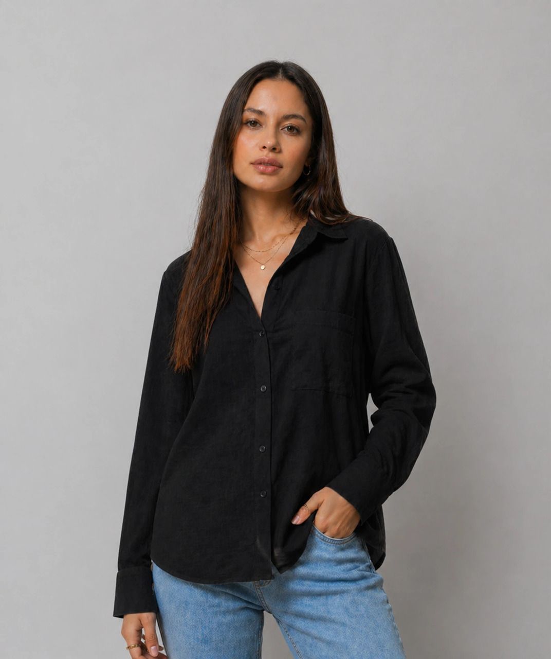 metronaut Women Boxy Fit Solid Spread Collar Casual Shirt-picture-0