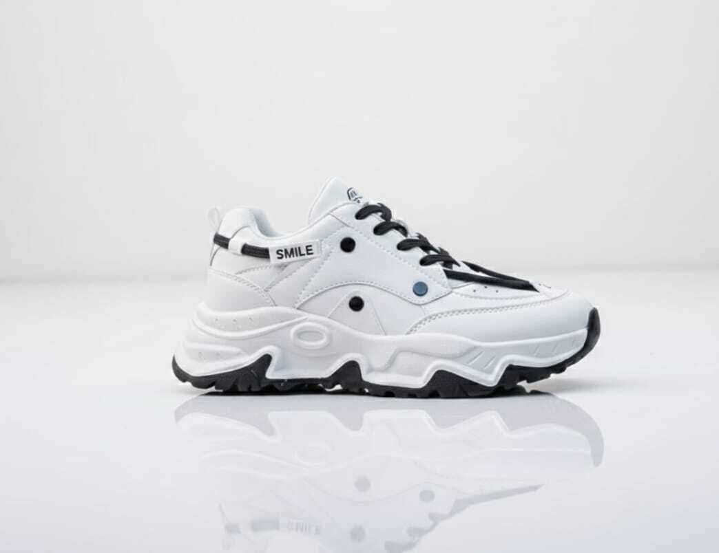 Sneaker For Men, Casual Sports Shoes ( White & Black ) Sneakers For Men