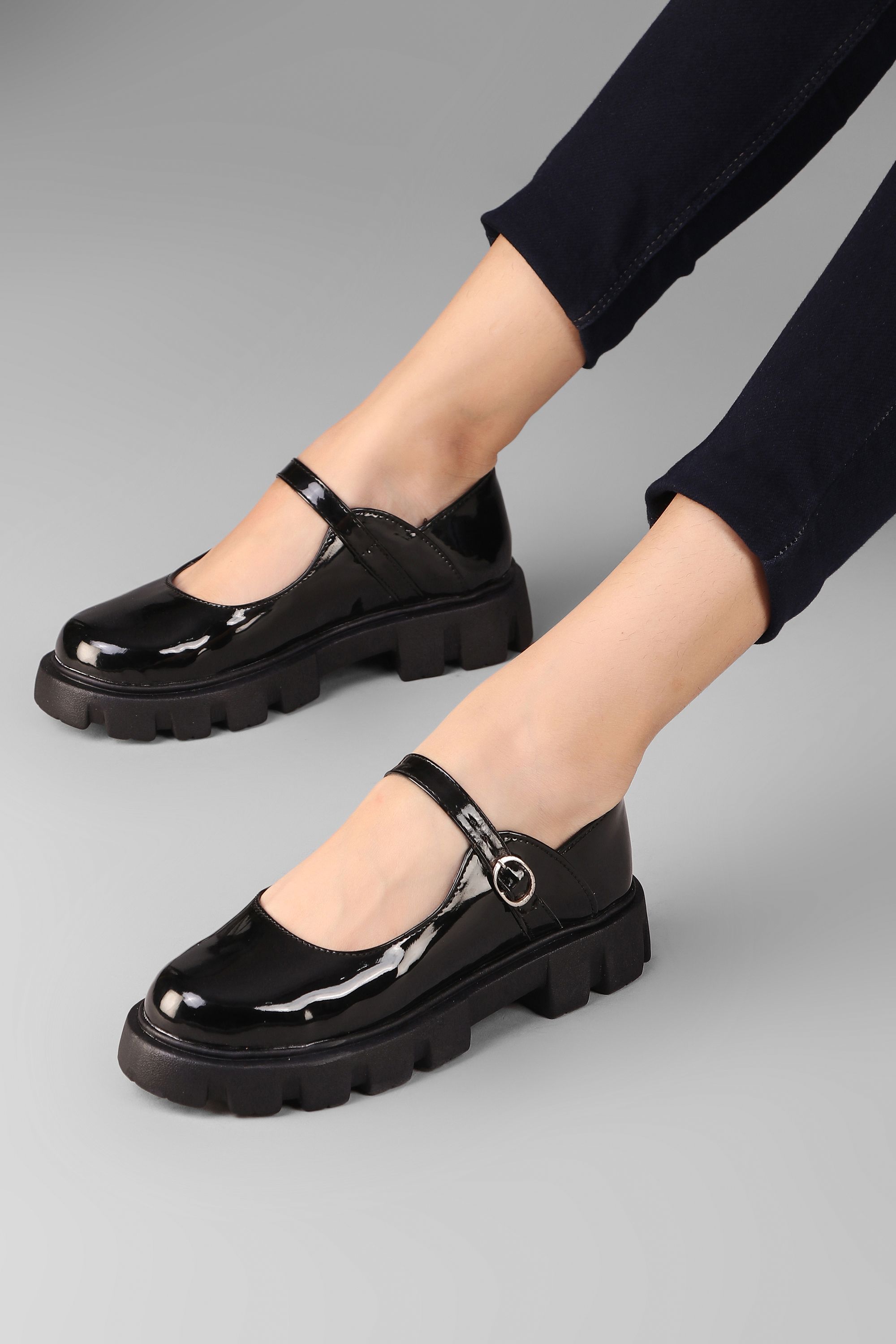 Smart Casual Buckle Detailed Bellies for Women & Girls Bellies For Women-image-40
