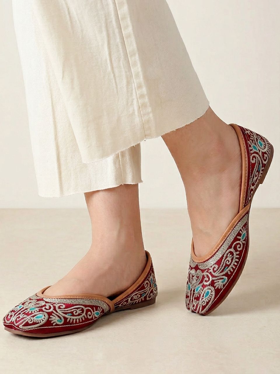 Embroidered Punjabi Jutti Ethnic Slip-On Mojari Traditional For Women-image-18