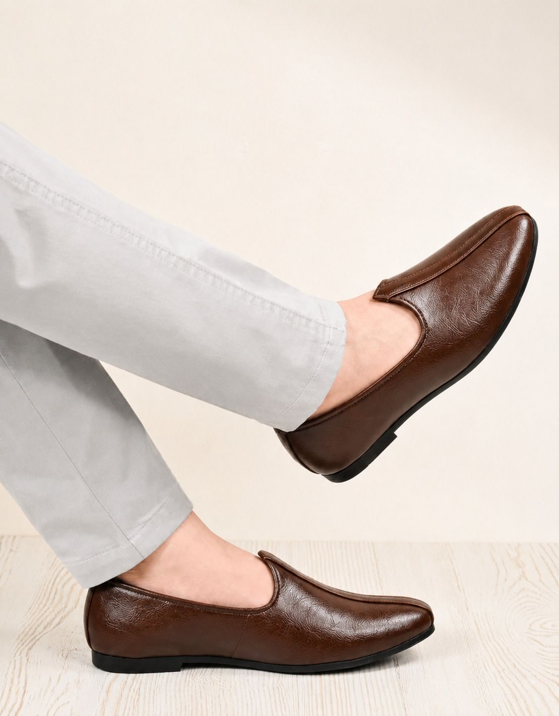 r rj trends Men's Dark Brown Traditional Jalsa Mojaris | Comfortable Ethnic Footwear Mocassin For Men-picture-25
