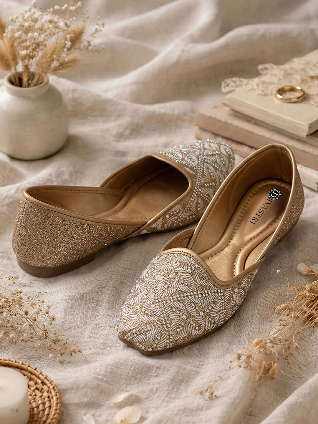 Women’s Jutti Flats with Stone & Crystal Work Bellies For Women-image-28