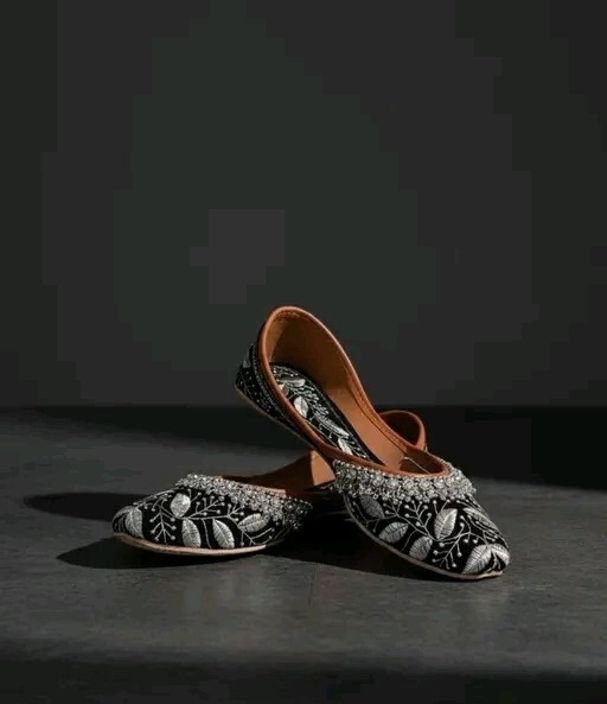 STYLISH PAYAL MUCNH Bellies For Women-image-41